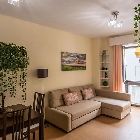 Sol Sevilla Urban Apartment Exterior photo